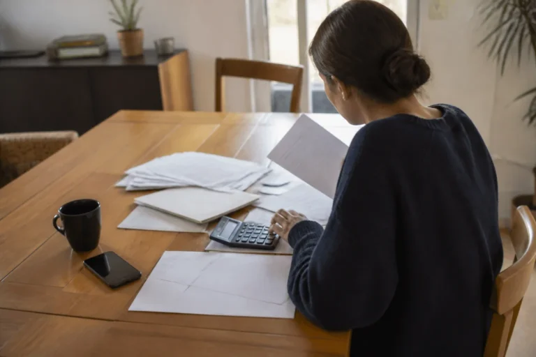 fiches de paie et calculatrice pour salaire